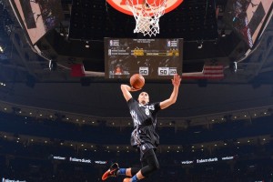 乐鱼vip 注册-《ApexLegends》极夜风暴地图大改版，战术无限创造！